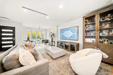 Professional real estate photo 52 by DYD Productions