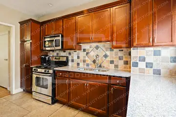 Professional real estate photo 82 by DYD Productions